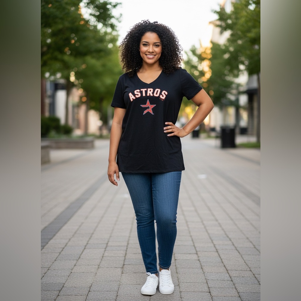 NEW Women's 2XL Houston Astros Spencer Arrighetti Black V-Neck Tee
